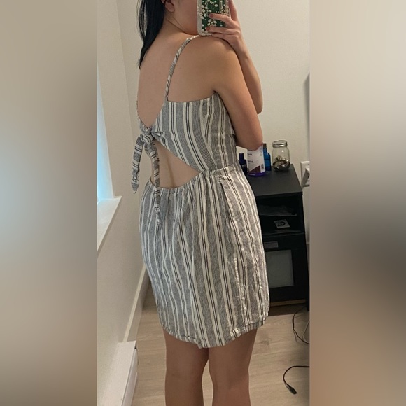 Garage Striped Tie Up Dress - Picture 2 of 5